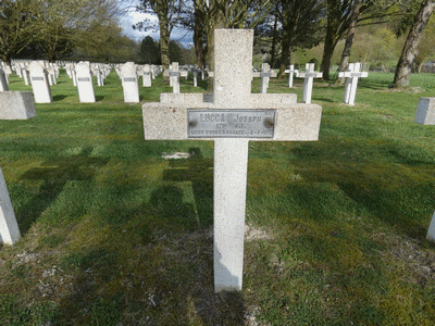 Tombe deLUCCA Joseph Sébastien  à <a HREF=fotom2l.php?necro=221>  <U>Sainte-Menehould (NÃ©cropole nationale)</U> </A> 3837