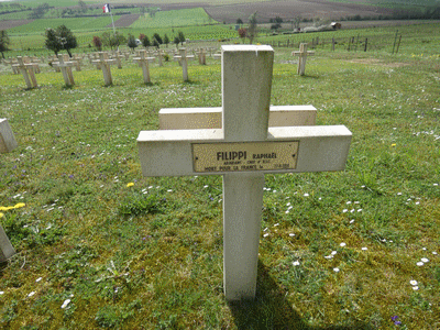 Tombe deFILIPPI Raphaël à <a HREF=fotom2l.php?necro=251>  <U>Brieulles-sur-Meuse (nÃ©cropole Nationale)</U> </A> Carr&eacute; Fr 14/18. Tombe 67