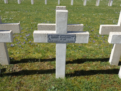 Tombe deSORBA François  à <a HREF=fotom2l.php?necro=282>  <U>Verdun ( NÃ©cropole nationale Faubourg PavÃ©)</U> </A> Carr&eacute; 14/18. Tombe 3467 A