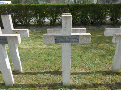 Tombe dePARDINI Toussaint Emile à <a HREF=fotom2l.php?necro=288>  <U>Revigny-sur-Ornain (NÃ©cropole nationale)</U> </A> 117