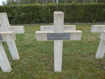 Tombe deGRAVINI Joseph à <a HREF=fotom2l.php?necro=288>  <U>Revigny-sur-Ornain (NÃ©cropole nationale)</U> </A> 161