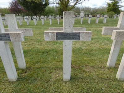 Tombe deCOLONNA Dominique Antoine à <a HREF=fotom2l.php?necro=288>  <U>Revigny-sur-Ornain (NÃ©cropole nationale)</U> </A> 547