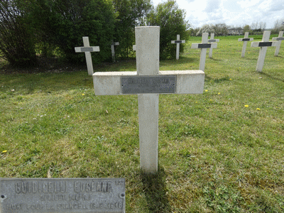 Tombe deGIUDICELLI Eugène à <a HREF=fotom2l.php?necro=291>  <U>Haudainville  ( NÃ©cropole nationale)</U> </A> 122