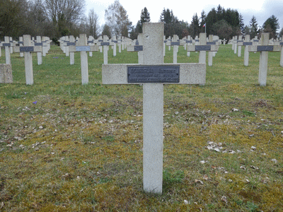 Tombe deSCANIGLIA Antoine Pierre à <a HREF=fotom2l.php?necro=292>  <U>Saint-Mihiel (NÃ©cropole nationale de Vaux-Racine)</U> </A> 49