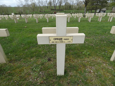 Tombe deCIPRIANI Charles Mathieu à <a HREF=fotom2l.php?necro=302>  <U>Rembercourt-Sommaisne (NÃ©cropole nationale de Rembercourt-aux-Pots)</U> </A> 1437