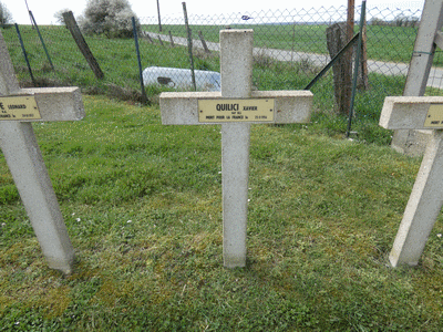 Tombe deQUILICI Xavier à <a HREF=fotom2l.php?necro=303>  <U>Brocourt-en-Argonne (NÃ©cropole nationale)</U> </A> 445