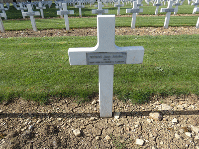 Tombe deRITROSI Jean Antoine à <a HREF=fotom2l.php?necro=6>  <U>Fleury-devant-Douaumont (NÃ©cropole nationale Douaumont)</U> </A> 10027