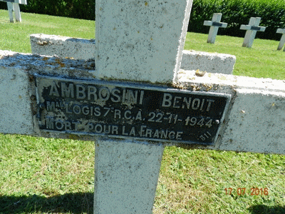 Tombe deAMBROSINI Benoit à <a HREF=fotom2l.php?necro=403>  <U>Rougemont  (NÃ©cropole Nationale)</U> </A> 311