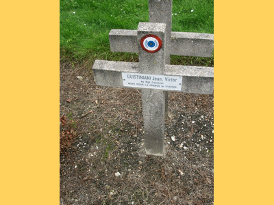 Tombe deGIUSTINIANI Jean Vitus  à <a HREF=fotom2l.php?necro=436>  <U>Pantin (CarÃ© militaire du cimetiÃ¨re parisien)</U> </A> Carr&eacute; 6 Bis rang 8 Tombe 33 