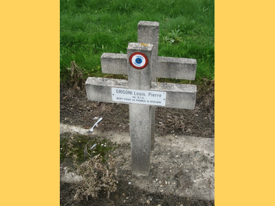 Tombe deGRISONI Louis  à <a HREF=fotom2l.php?necro=436>  <U>Pantin (CarÃ© militaire du cimetiÃ¨re parisien)</U> </A> Carr&eacute; 6 Bis rang 11 Tombe 10