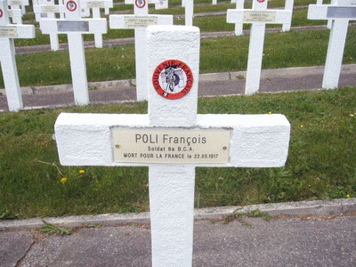 Tombe dePOLI Felix à <a HREF=fotom2l.php?necro=405>  <U>Besancon (CarrÃ© militaire du cimetiÃ¨re Saint Claude)</U> </A> Tombe individuelle 