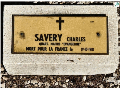 Tombe deSAVERY Charles à <a HREF=fotom2l.php?necro=378>  <U>Saint-Mandrier-sur-Mer (NÃ©cropole Natonale)</U> </A> Rang K Tombe 51