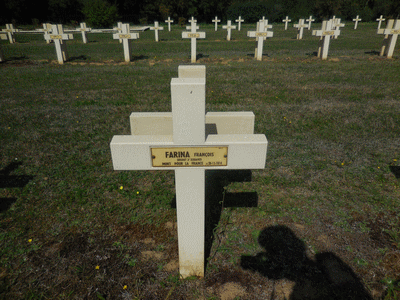 Tombe deFARINA François à <a HREF=fotom2l.php?necro=203>  <U>Tracy-le-Mont (NÃ©cropole nationale)</U> </A> 1386