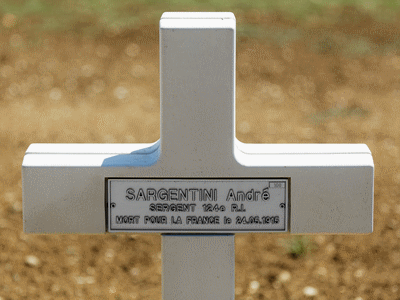 Tombe deSARGENTINI André à <a HREF=fotom2l.php?necro=216>  <U>Sarrebourg (NÃ©cropole Nationale des prisonniers de guerre FranÃ§ais)</U> </A> 108