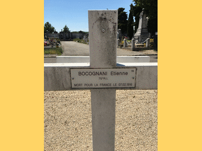 Tombe deBOCOGNANI Etienne à <a HREF=fotom2l.php?necro=443>  <U>Valence(CarrÃ© militaire du cimetiÃ¨re communal)</U> </A> 78