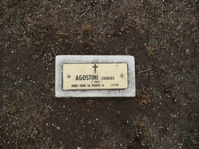 Tombe deAGOSTINI Charles Mathieu Charles à <a HREF=fotom2l.php?necro=308>  <U>Aix-en-Provence (NÃ©cropole Nationale de Luynes)</U> </A>  