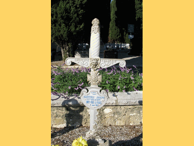 Tombe deBARTOLI Joseph à <a HREF=fotom2l.php?necro=402>  <U>Nice (CarrÃ©s militaires du CimetiÃ¨re communal de Caucade)</U> </A> Carr&eacute; 60/ 1030 Tombe 1614