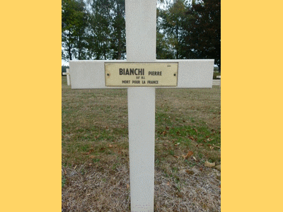 Tombe deBIANCHI Pierre Jean à <a HREF=fotom2l.php?necro=202>  <U>Esnes-en-Argonne (NÃ©cropole nationale)</U> </A> 3029