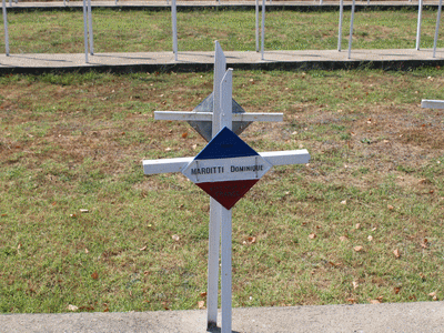 Tombe deMARIOTTI Jean Dominique à <a HREF=fotom2l.php?necro=415>  <U>BITOLA (CimetiÃ¨re militaire franÃ§ais)</U> </A> 1061