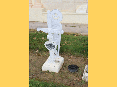 Tombe deTADDEI Jean Sylvestre  à <a HREF=fotom2l.php?necro=400>  <U>Menton ( CarrÃ© militaire du Cimetiere du Trabuquet</U> </A> 