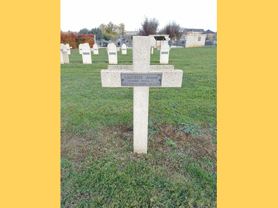 Tombe deLAMPERTI Joseph à <a HREF=fotom2l.php?necro=209>  <U>Sedan (NÃ©cropole nationale "Torcy")</U> </A> 439