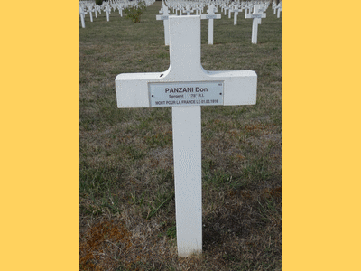 Tombe dePANZANI Don Jacques à <a HREF=fotom2l.php?necro=212>  <U>Souain-Perthes-lÃ¨s-Hurlus (NÃ©cropole nationale La CrouÃ©e)</U> </A> 3403