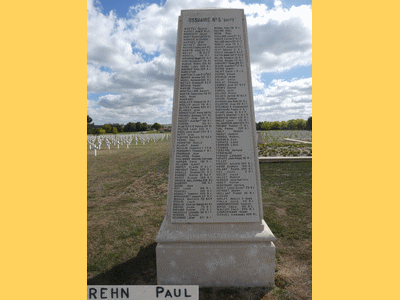 Tombe deREHN Paul Mathieu à <a HREF=fotom2l.php?necro=212>  <U>Souain-Perthes-lÃ¨s-Hurlus (NÃ©cropole nationale La CrouÃ©e)</U> </A> Ossuaire 5