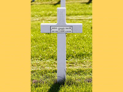 Tombe deGRIVA Joseph Martin à <a HREF=fotom2l.php?necro=216>  <U>Sarrebourg (NÃ©cropole Nationale des prisonniers de guerre FranÃ§ais)</U> </A> 6610