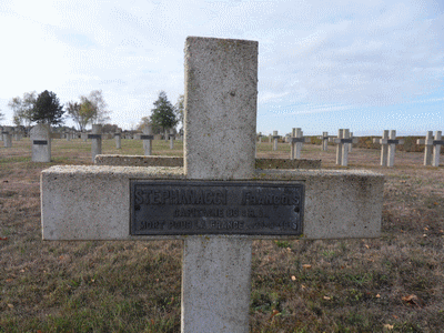 Tombe deSTEFANACCI François  à <a HREF=fotom2l.php?necro=260>  <U>Jonchery sur Suippes (NÃ©cropole militaire)</U> </A> 3144