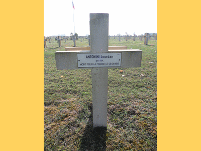 Tombe deANTONINI Jourdan à <a HREF=fotom2l.php?necro=269>  <U>Somme-Suippe (NÃ©cropole Nationale)</U> </A> 729