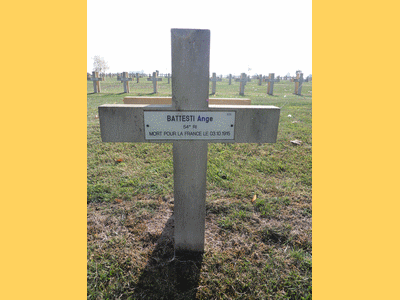 Tombe deBATTESTI Ange à <a HREF=fotom2l.php?necro=269>  <U>Somme-Suippe (NÃ©cropole Nationale)</U> </A> 835