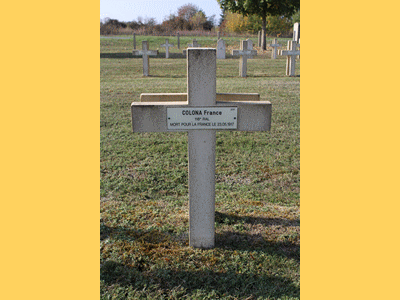 Tombe deCOLONNA Franco à <a HREF=fotom2l.php?necro=269>  <U>Somme-Suippe (NÃ©cropole Nationale)</U> </A> 3319