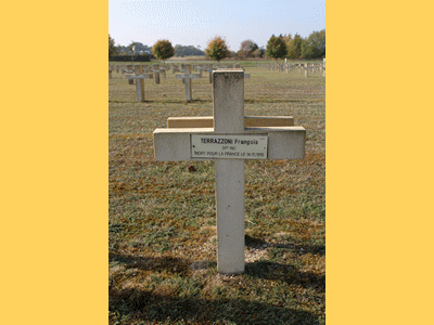 Tombe deTERRAZZONI François à <a HREF=fotom2l.php?necro=269>  <U>Somme-Suippe (NÃ©cropole Nationale)</U> </A> 2807