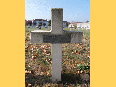 Tombe deGABAUDE André Pierre Antoine à <a HREF=fotom2l.php?necro=28>  <U>Suippes-Ville (NÃ©cropole)</U> </A> 388