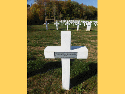 Tombe deVINCENTELLI Ange André à <a HREF=fotom2l.php?necro=334>  <U>Remy(NÃ©cropole nationale)</U> </A> Carr&eacute; F Tombe 149 