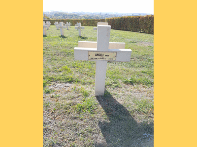 Tombe deANTONI Paul à <a HREF=fotom2l.php?necro=369>  <U>RethelÂ (NÃ©cropole nationale)</U> </A> 205