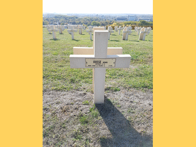 Tombe deOUSSET Henri Charles à <a HREF=fotom2l.php?necro=369>  <U>RethelÂ (NÃ©cropole nationale)</U> </A> 551