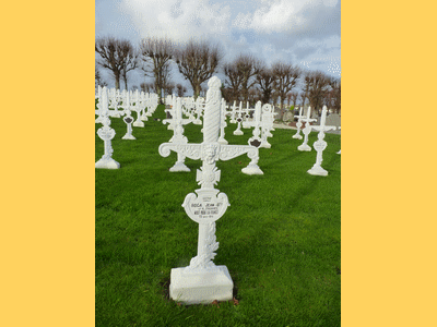 Tombe deROCCA Jean Baptiste à <a HREF=fotom2l.php?necro=462>  <U>Cherbourg (CarrÃ© militaire du cimetiÃ¨re communal)</U> </A> Division 7 rang 5  Tombe 13