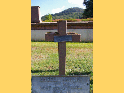 Tombe deANGELI NapoléonÂ  à <a HREF=fotom2l.php?necro=493>  <U>Saint-DiÃ©-les-Vosges (NÃ©cropole nationale "Les Tiges")</U> </A> Carr&eacute; B- Tombe 565