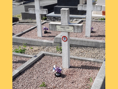 Tombe deCANASI Louis  à <a HREF=fotom2l.php?necro=551>  <U>Macon (carrÃ© militaire du  cimetiÃ¨re communal Saint-Brice)</U> </A> Rang D tombe 9