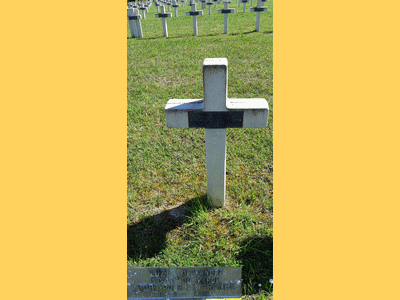 Tombe deLUZI Alexandre à <a HREF=fotom2l.php?necro=218>  <U>Sillery (NÃ©cropole nationale)</U> </A> 77