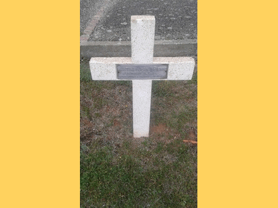 Tombe deMARTINI Jean Pierre  à <a HREF=fotom2l.php?necro=592>  <U>Sigolsheim (NÃ©cropole Nationale)</U> </A> 