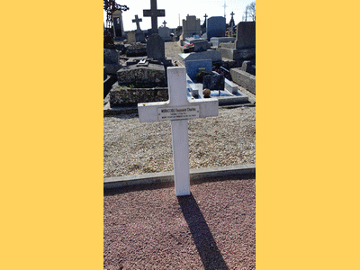 Tombe deMURACCIOLI Toussaint  à <a HREF=fotom2l.php?necro=540>  <U>Jouarre (carrÃ© militaire du cimetiÃ¨re communal)</U> </A> 