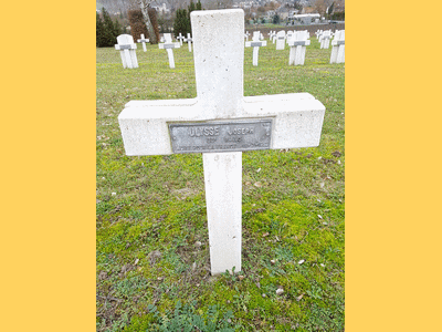 Tombe deULYSSE Joseph à <a HREF=fotom2l.php?necro=250>  <U>Chatillon-sur-Marne (NÃ©cropole Nationale du PrieurÃ© de Binson)</U> </A> 1061