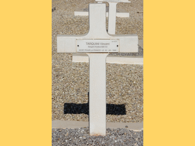 Tombe deTARQUINI Vincent à <a HREF=fotom2l.php?necro=514>  <U>MASA (CimetiÃ¨re militaire de GAMMARTH)</U> </A> Carr&eacute; D1  Rang 5  Tombe 31