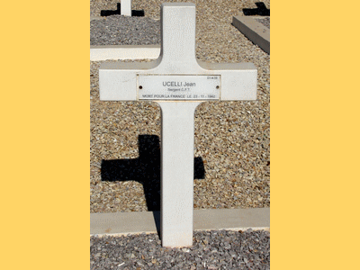 Tombe deUCELLI Jean Fran&ccedil;ois à <a HREF=fotom2l.php?necro=514>  <U>MASA (CimetiÃ¨re militaire de GAMMARTH)</U> </A> Carr&eacute; D1 Rang 4 Tombe 33 