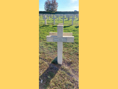 Tombe deBAGGIONI Jacques à <a HREF=fotom2l.php?necro=149>  <U>Ambleny (Necropole Nationale "Le Bois ROBERT "ex-"Bois Roger")</U> </A> E 583