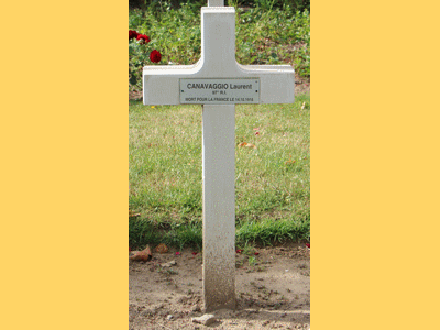 Tombe deCANAVAGGIO Gabriel  à <a HREF=fotom2l.php?necro=65>  <U>ROULERS ou Roeselare (CimetiÃ¨re Militaire FranÃ§ais)</U> </A> 49