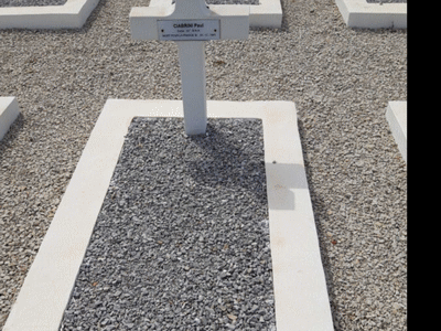 Tombe deCIABRINI Paul No&euml;l à <a HREF=fotom2l.php?necro=532>  <U>ENFIDAH (CimetiÃ¨re militaire de TAKROUNA)</U> </A> 