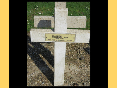 Tombe deDALESSI Jean Baptiste Pierre Joseph Victoire à <a HREF=fotom2l.php?necro=75>  <U>Soupir NÂ° 2 (NÃ©cropole nationale)</U> </A> 2355